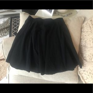 Skater skirt size small